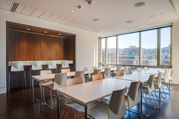 Flexible, private space for meetings, hosting a dinner party or working remotely